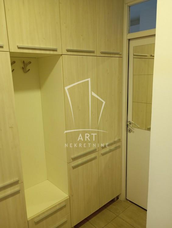 Slika 6 - Mike Alasa, Jednosoban stan za izdavanje, 41m2, 550€