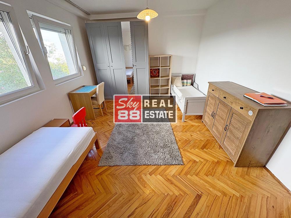 Slika 4 - Trosoban stan za izdavanje, 110m2, 1.000€