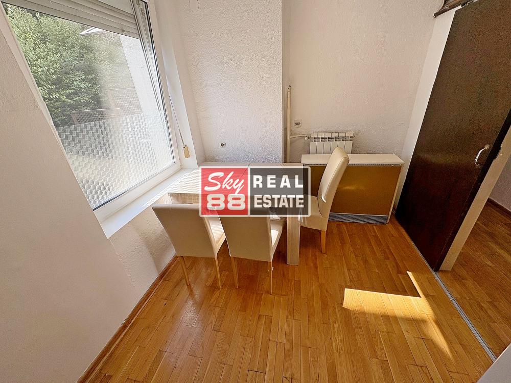 Slika 8 - Trosoban stan za izdavanje, 110m2, 1.000€