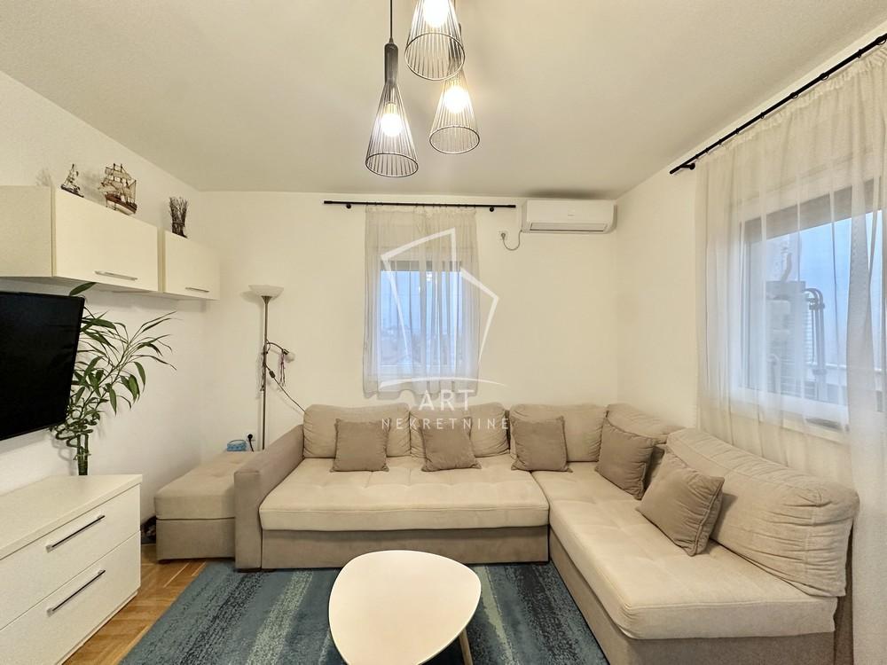 Slika 1 - Univerzijade, Dvosoban stan na prodaju, 44m2, 140.000€