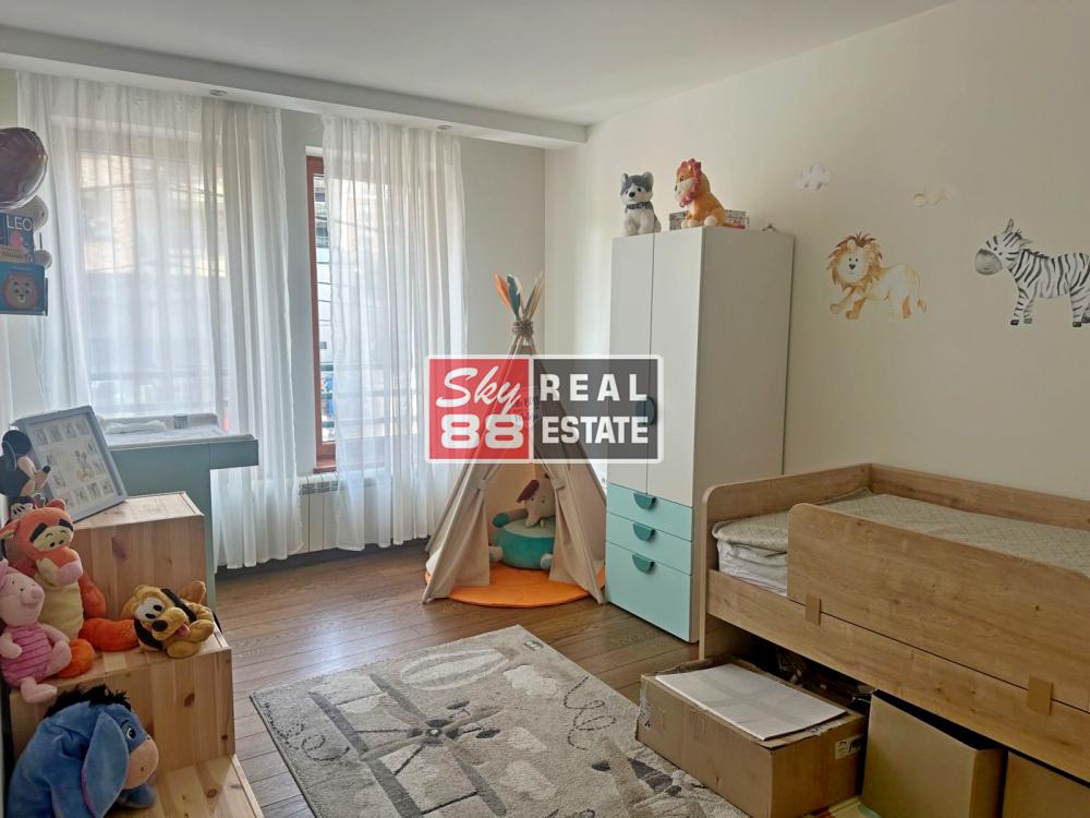 Slika 8 - Četvorosoban stan na prodaju, 110m2, 395.000€