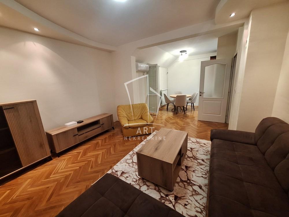 Slika 2 - Milana Uzelca, Dvosoban stan za izdavanje, 62m2, 600€