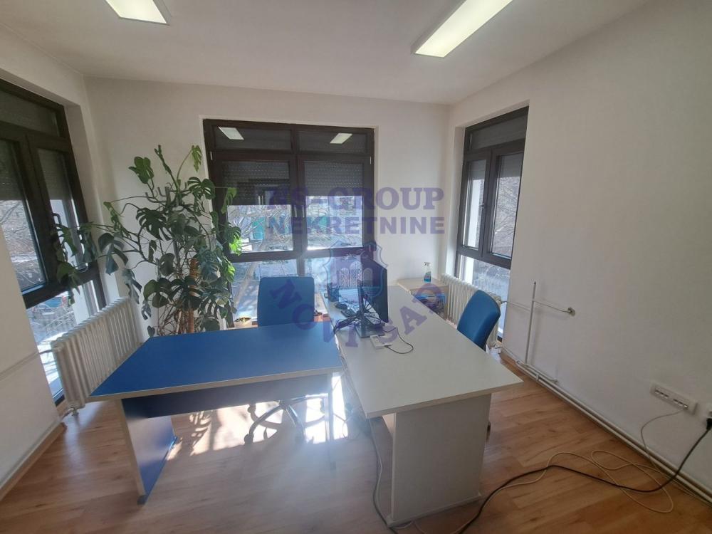 Slika 2 -  Lokal na prodaju, 647m2, 1.009.400€