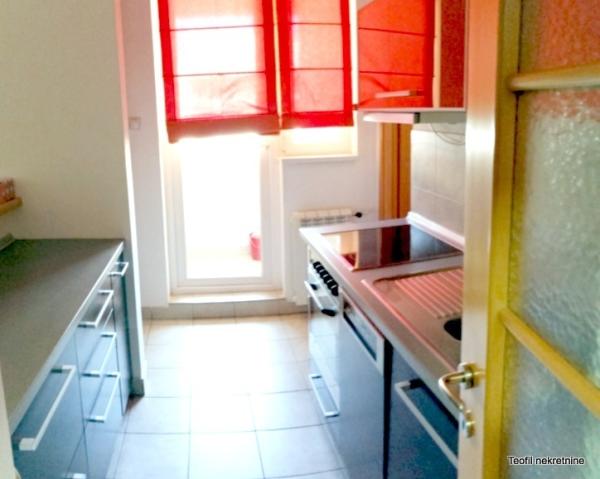 Slika 4 - Bulevar Arsenija Čarnojevića, Trosoban stan na prodaju, 98m2, 382.000€