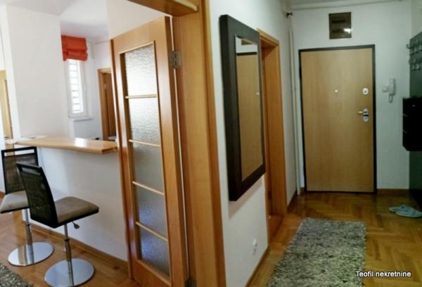 Slika 9 - Bulevar Arsenija Čarnojevića, Trosoban stan na prodaju, 98m2, 382.000€