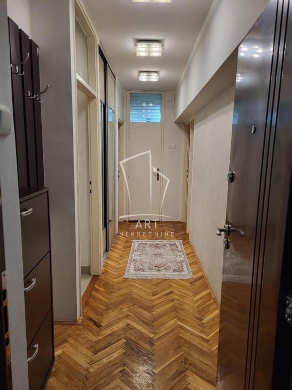 Slika 2 - Braće Jugovića, Dvosoban stan za izdavanje, 56m2, 800€