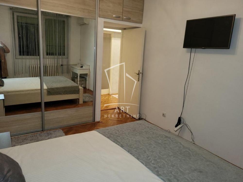 Slika 5 - Braće Jugovića, Dvosoban stan za izdavanje, 56m2, 800€