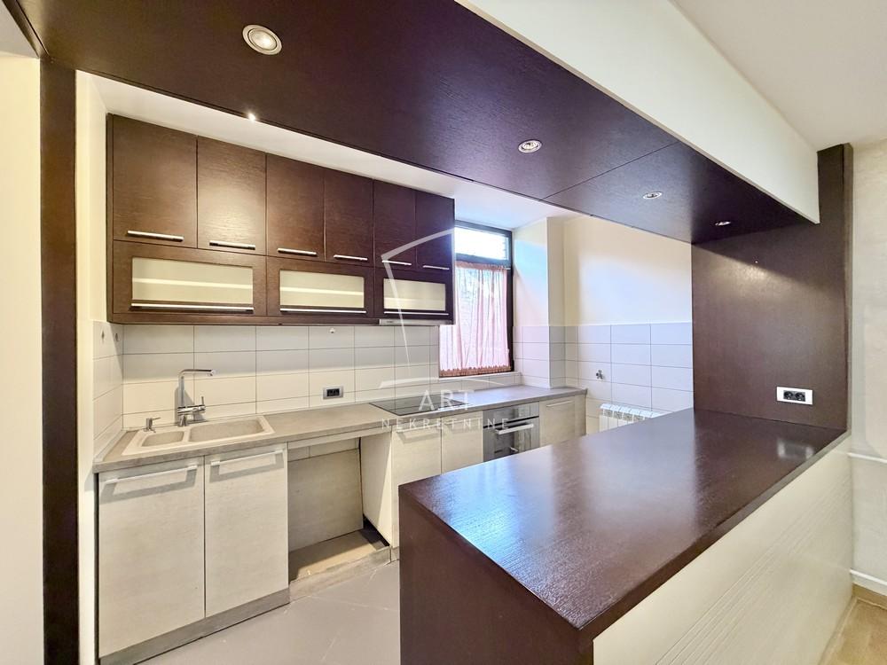 Slika 4 - Jasenova, Dvoiposoban stan na prodaju, 65m2, 205.000€