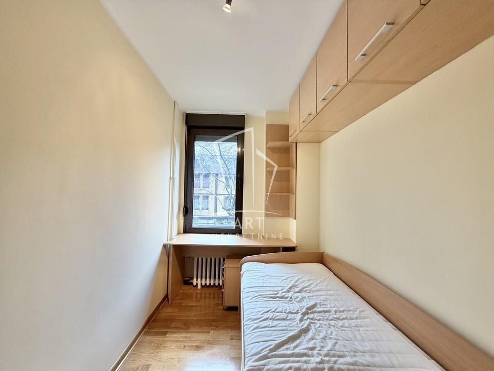 Slika 8 - Jasenova, Dvoiposoban stan na prodaju, 65m2, 205.000€