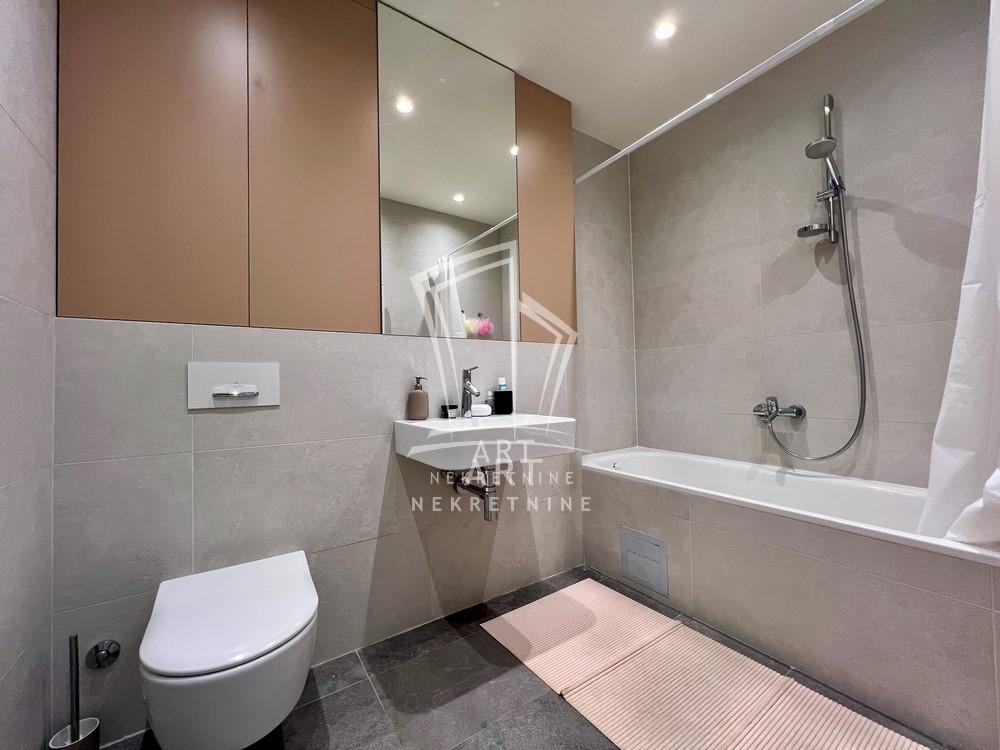 Slika 11 - Dunavska, Trosoban stan za izdavanje, 82m2, 2.000€