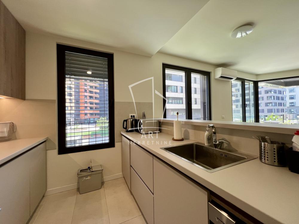 Slika 9 - Dunavska, Trosoban stan za izdavanje, 82m2, 2.000€