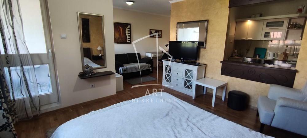 Glavna slika -Carigradska, Jednosoban stan za izdavanje, 42m2, 650€