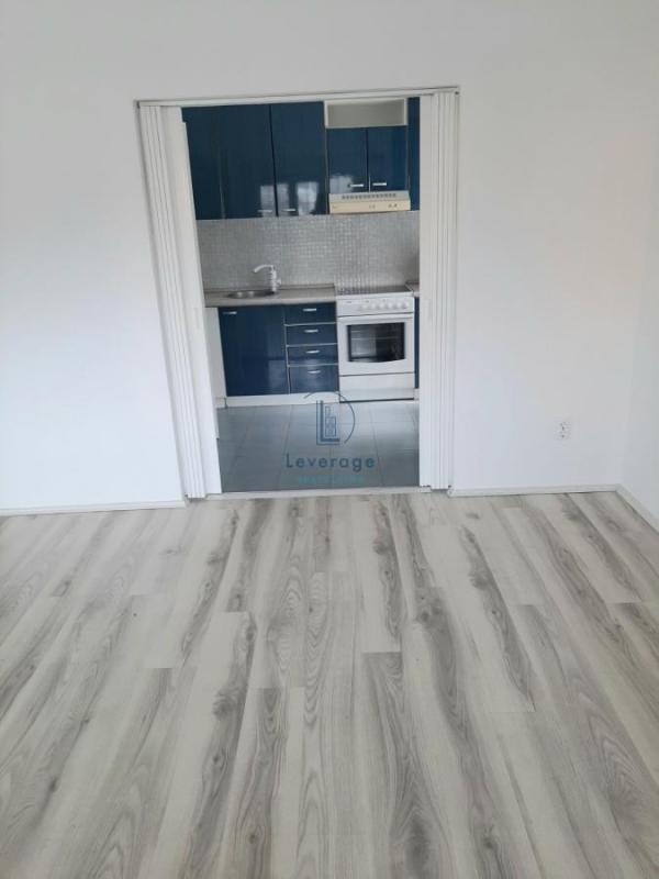 Slika 4 -  Lokal za izdavanje, 90m2, 1.000€