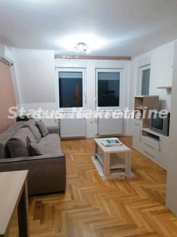 Glavna slika -Jednosoban stan za izdavanje, 30m2, 300€