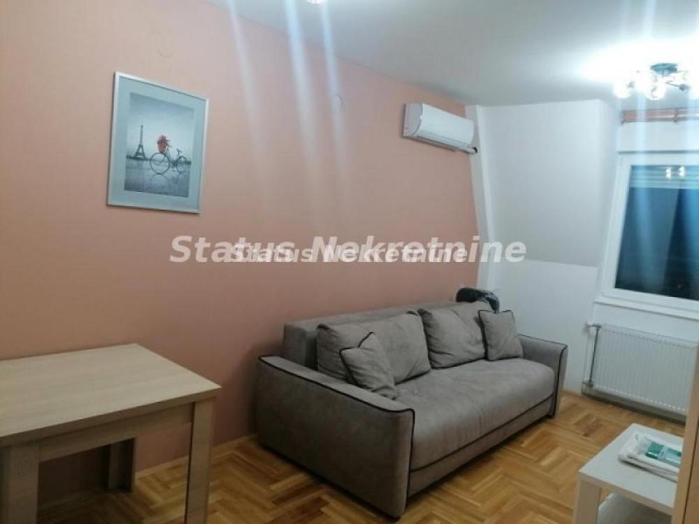 Slika 1 - Jednosoban stan za izdavanje, 30m2, 300€