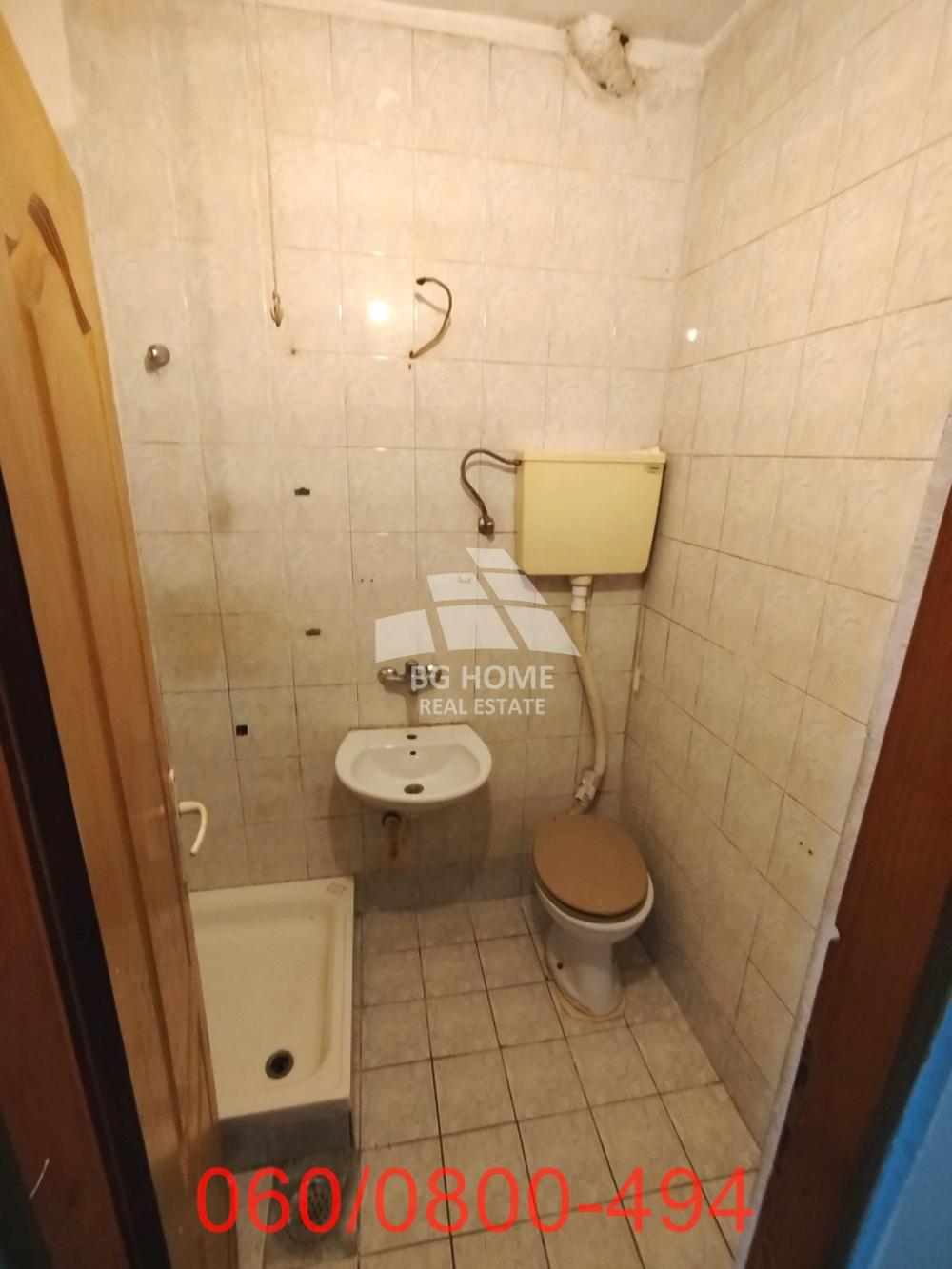 Slika 9 - Hemingvejeva, Jednoiposoban stan na prodaju, 131m2, 130.000€