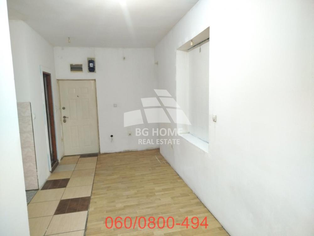 Slika 2 - Hemingvejeva, Jednoiposoban stan na prodaju, 131m2, 130.000€