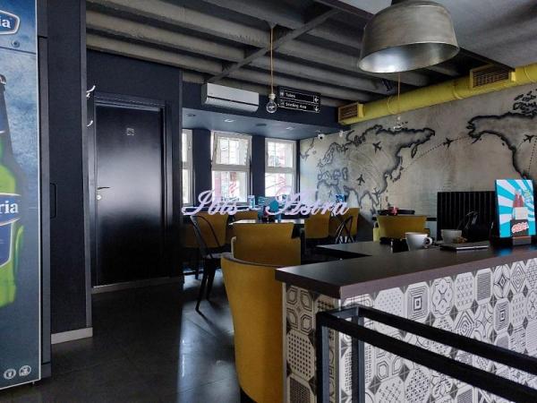 Slika 2 - Cara Uroša,  Lokal na prodaju, 81m2, 245.000€