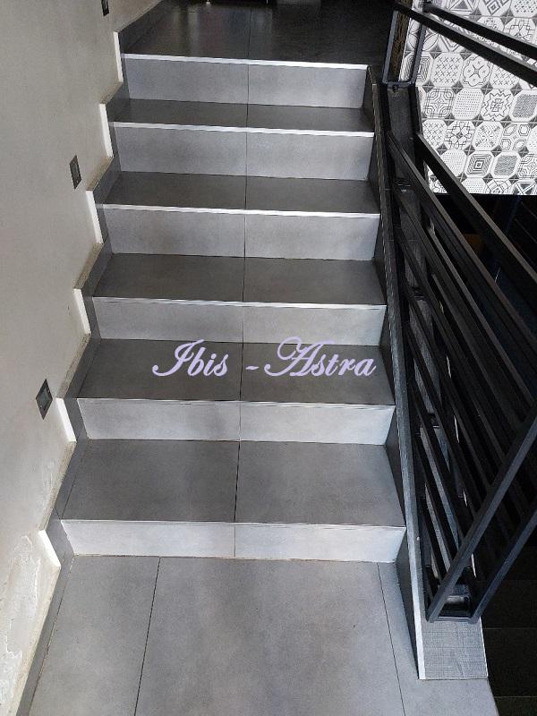 Slika 5 - Cara Uroša,  Lokal na prodaju, 81m2, 245.000€