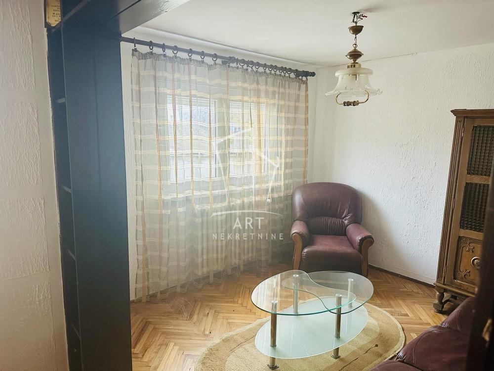 Slika 1 - Đure Stojkovića, Kuća za izdavanje, 92m2, 790€