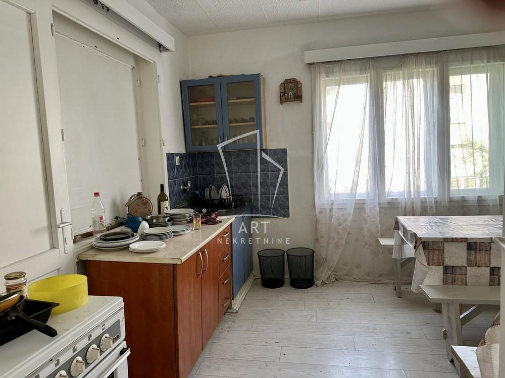 Slika 4 - 1. maja, Kuća za izdavanje, 97m2, 1.500€