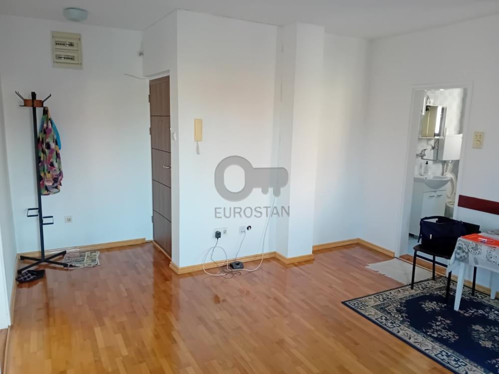 Slika 1 - Nastićeva, Dvoiposoban stan na prodaju, 47m2, 140.000€