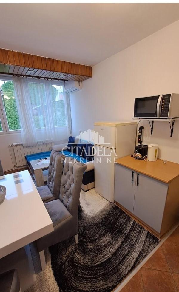 Slika 1 - Gundulićev Venac, Jednoiposoban stan za izdavanje, 30m2, 550€