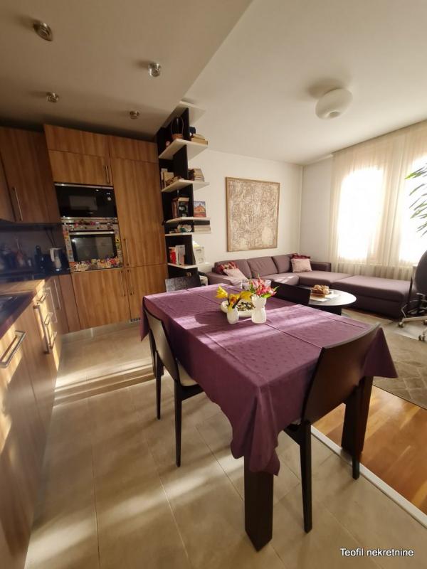 Slika 3 - Đorđa Kratovca, Trosoban stan na prodaju, 69m2, 245.000€