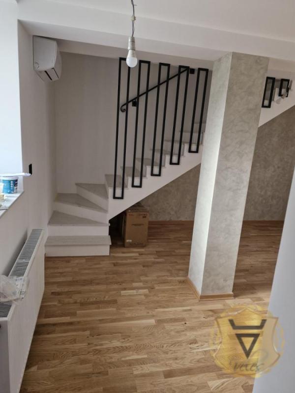 Slika 2 - Kuća za izdavanje, 80m2, 1.200€