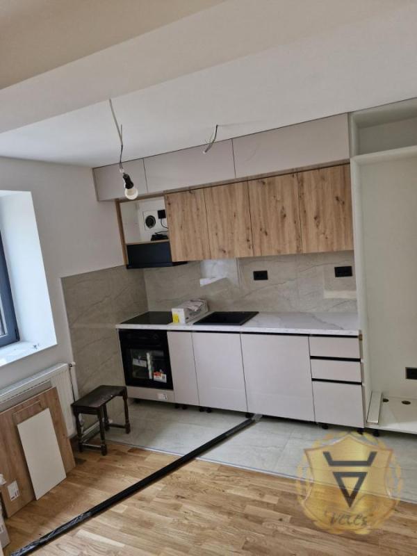 Slika 6 - Kuća za izdavanje, 80m2, 1.200€