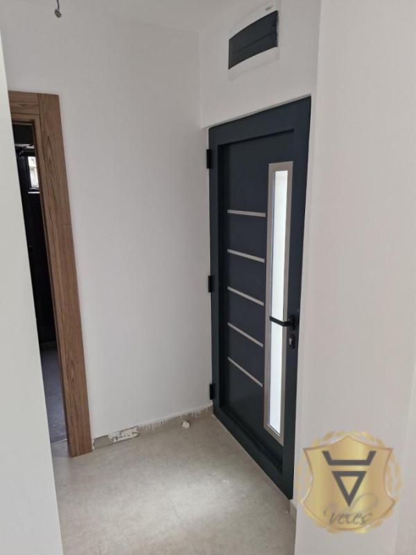 Slika 1 - Kuća za izdavanje, 80m2, 1.200€