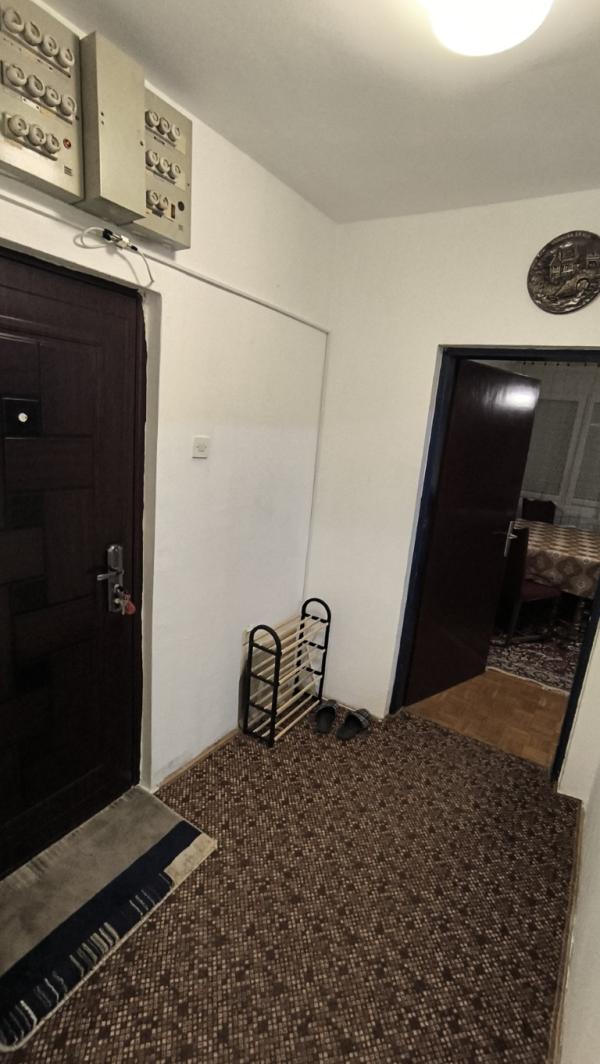 Slika 3 - Dvoiposoban stan za izdavanje, 64m2, 300€