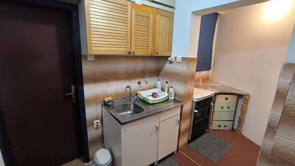 Slika 4 - Dvoiposoban stan za izdavanje, 64m2, 300€