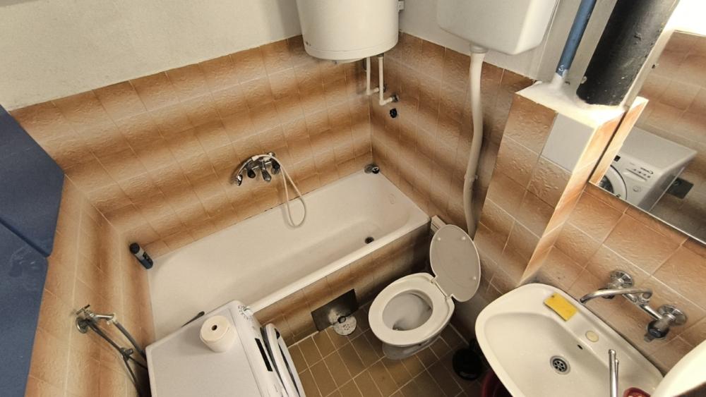 Slika 9 - Dvoiposoban stan za izdavanje, 64m2, 300€