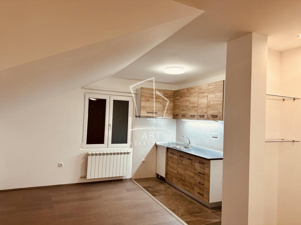 Slika 4 - Hercegovačka, Trosoban stan za izdavanje, 94m2, 450€