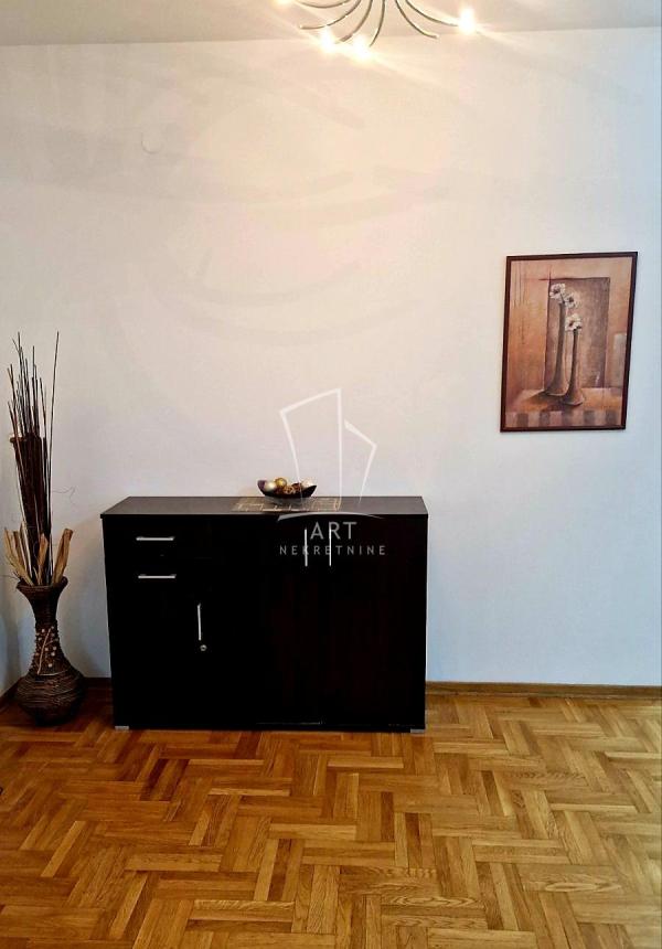 Slika 2 - Vojvode Micka Krstića, Jednoiposoban stan za izdavanje, 50m2, 500€