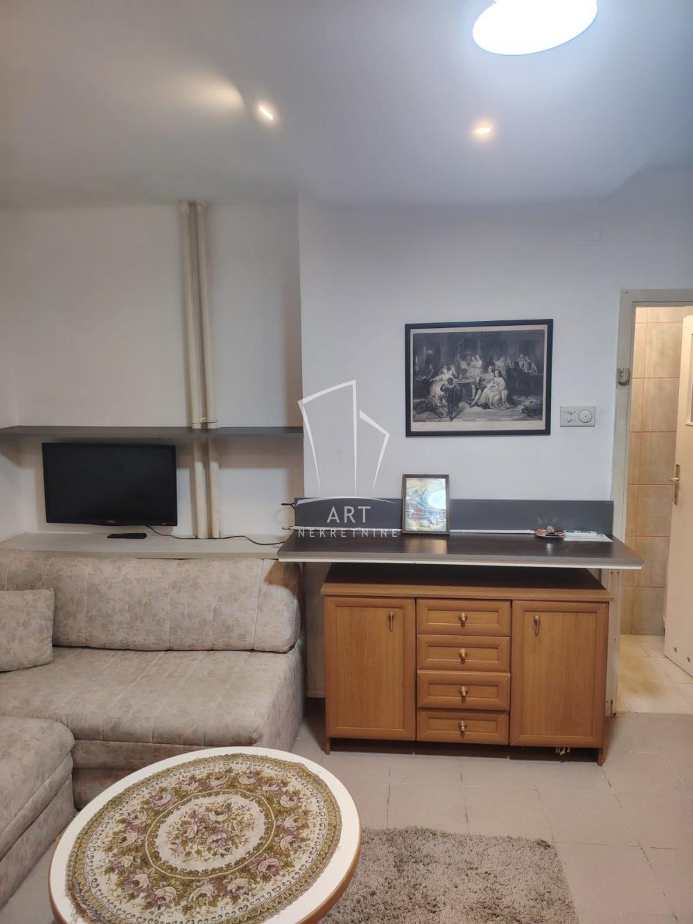 Slika 1 - Skendera Kulenovića, Stan za izdavanje, 28m2, 300€