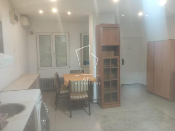 Slika 4 - Skendera Kulenovića, Stan za izdavanje, 28m2, 300€