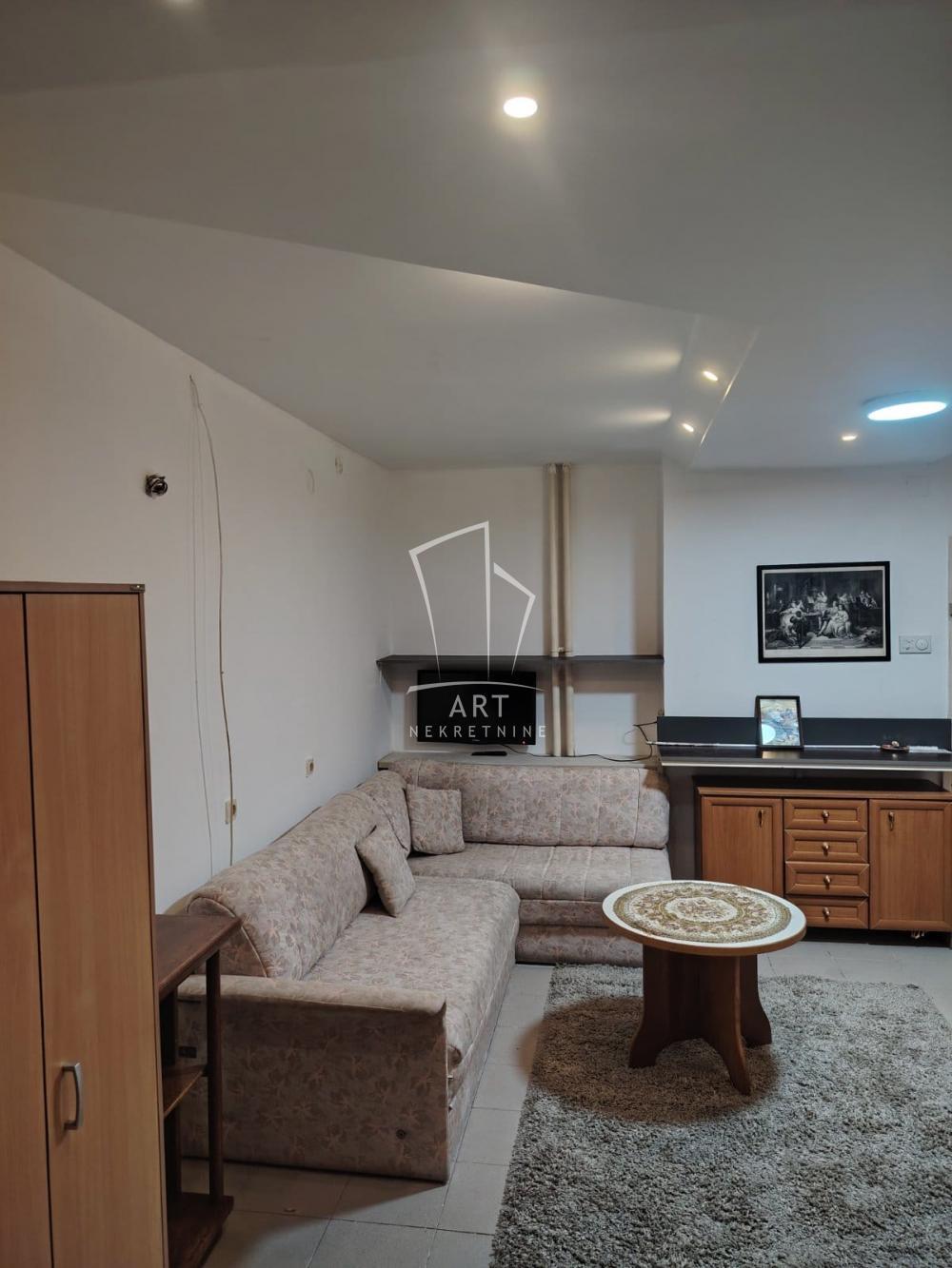 Glavna slika -Skendera Kulenovića, Stan za izdavanje, 28m2, 300€