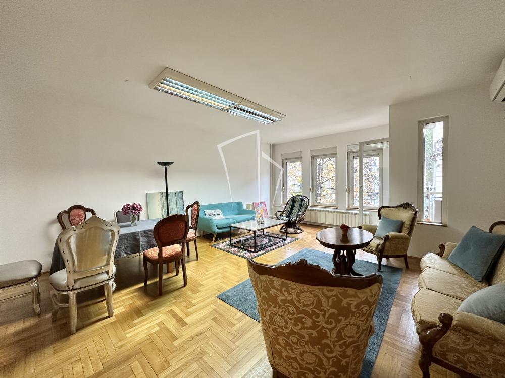 Slika 1 - Vojvode Dobrnjca, Trosoban stan za izdavanje, 93m2, 1.200€