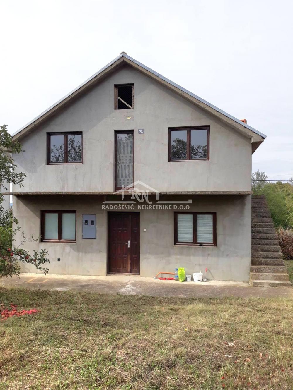 Slika 3 - Milosava Ivkovića,  Kuća na prodaju, 102m2, 68.000€