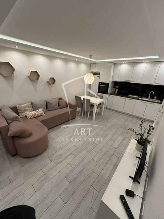 Glavna slika oglasa 376879