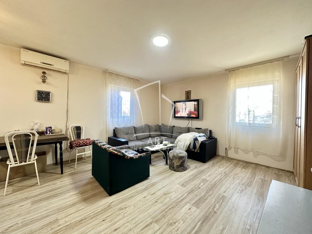 Slika 1 - Sterijina, Trosoban stan na prodaju, 82m2, 170.000€