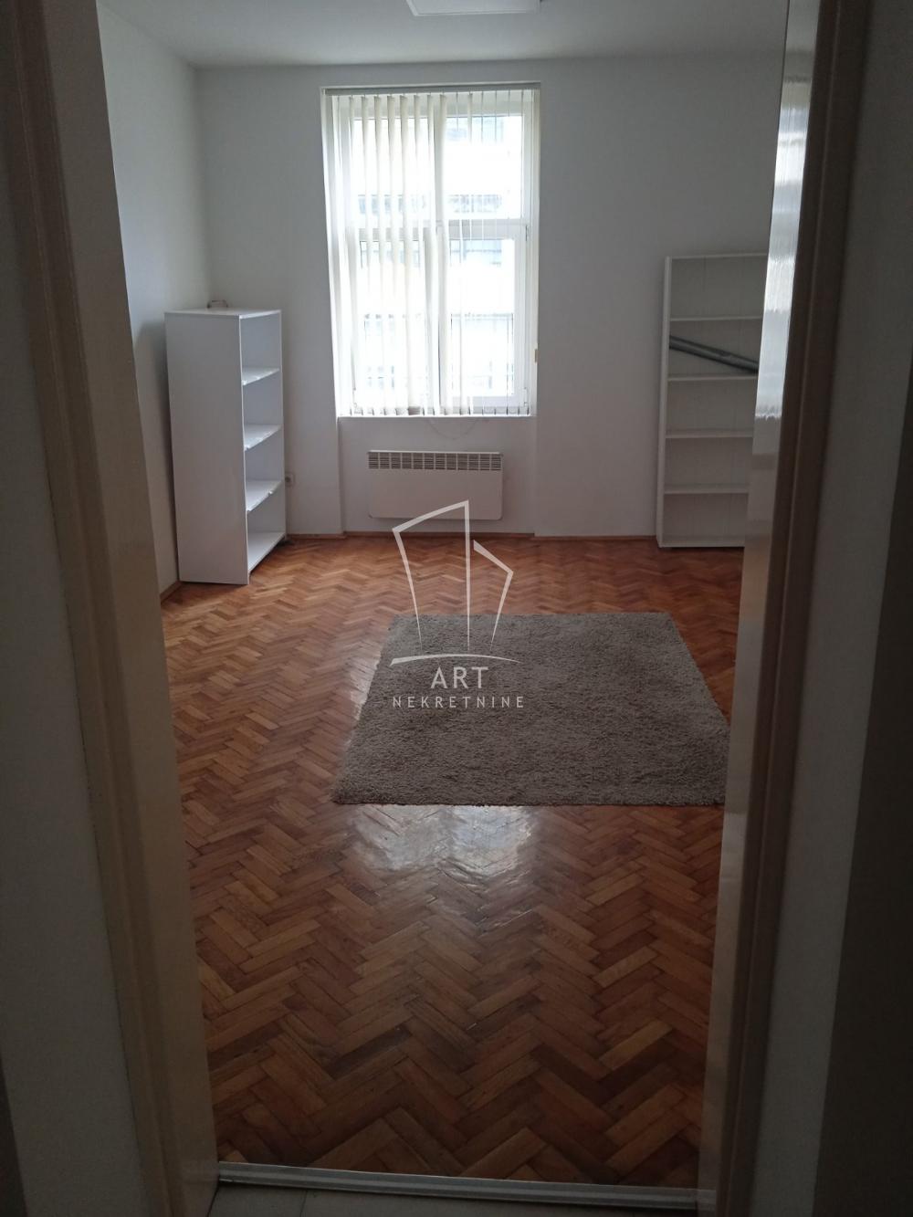 Slika 6 - Bulevar kneza Aleksandra Karađorđevića,  Lokal za izdavanje, 44m2, 700€