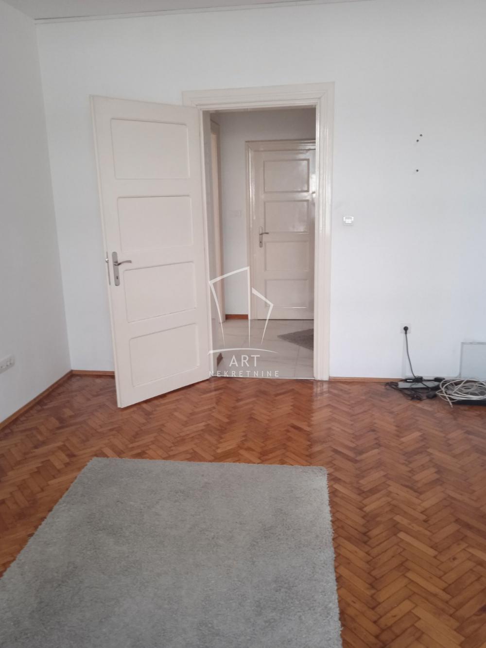 Glavna slika -Bulevar kneza Aleksandra Karađorđevića,  Lokal za izdavanje, 44m2, 700€