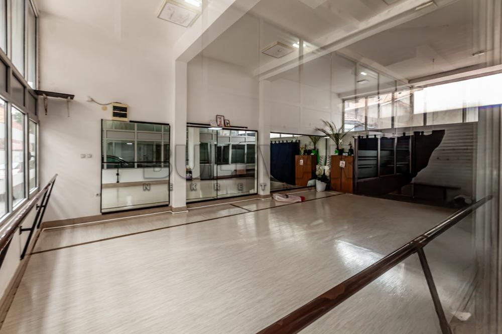 Slika 1 - Vojvode Vuka,  Lokal na prodaju, 51m2, 115.680€