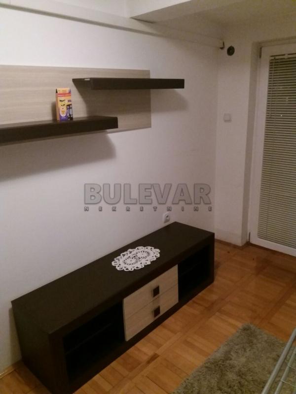 Slika 4 - Josifa Pančića, Dvoiposoban stan za izdavanje, 52m2, 400€