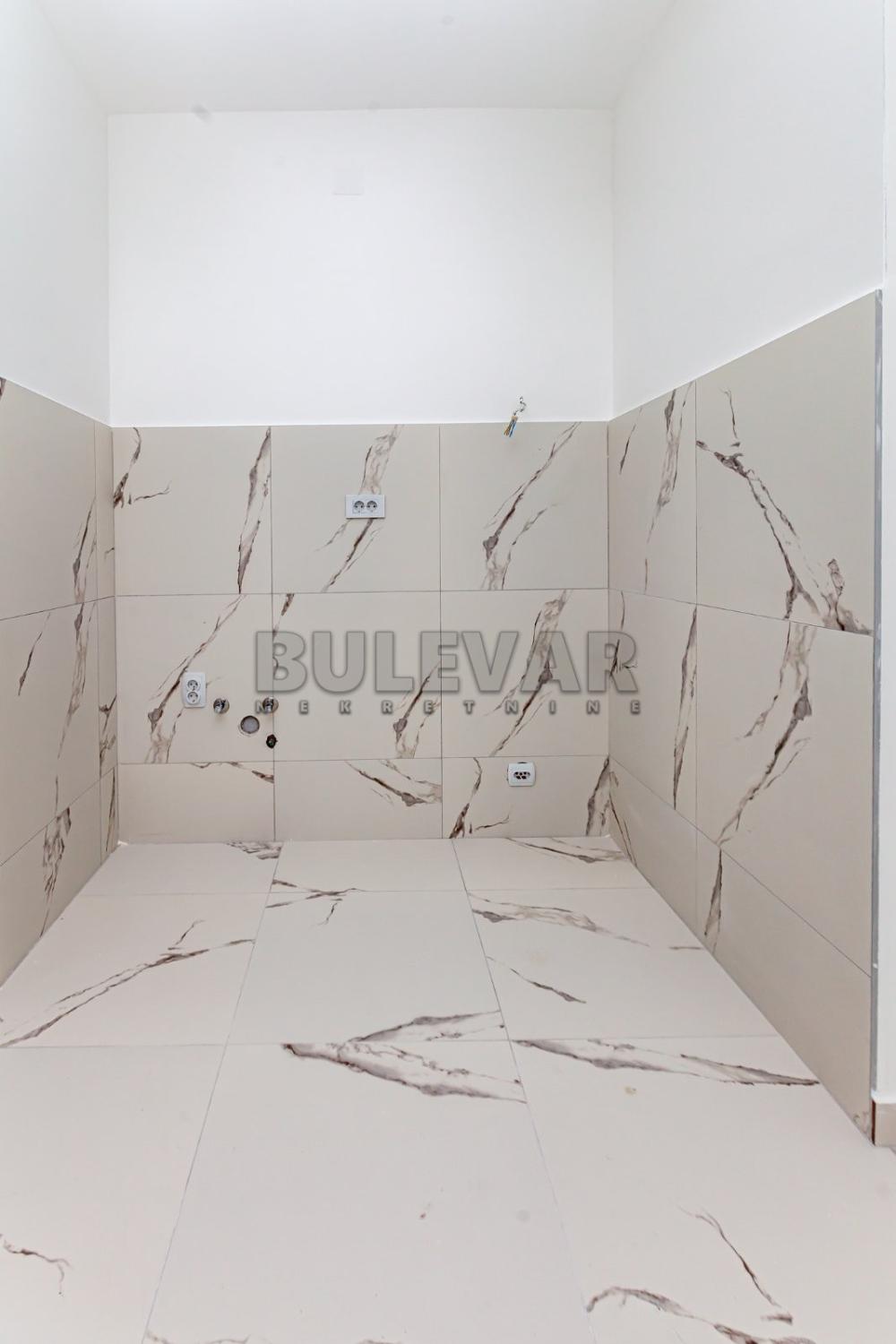 Slika 1 - Vase Pelagića, Dvoiposoban stan na prodaju, 73m2, 145.000€