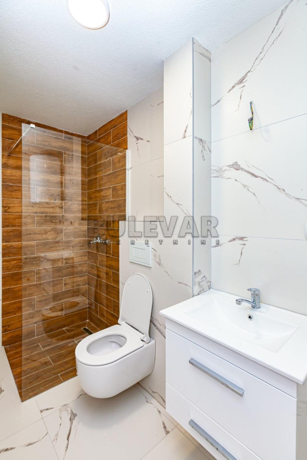 Slika 8 - Vase Pelagića, Dvoiposoban stan na prodaju, 73m2, 145.000€