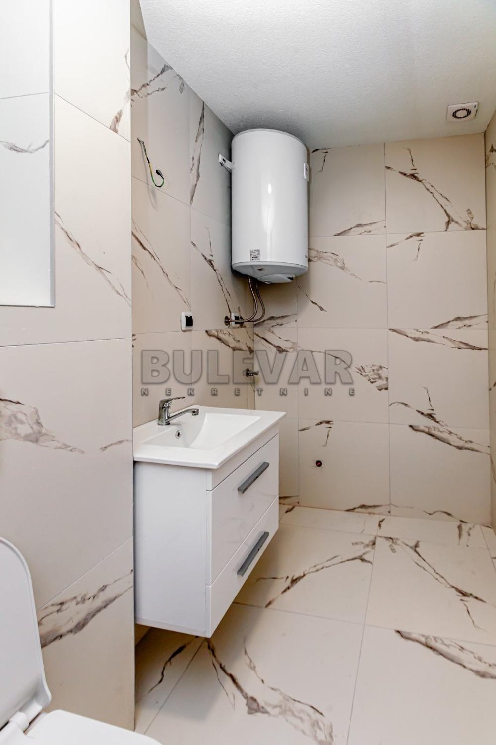 Slika 7 - Vase Pelagića, Dvoiposoban stan na prodaju, 73m2, 145.000€